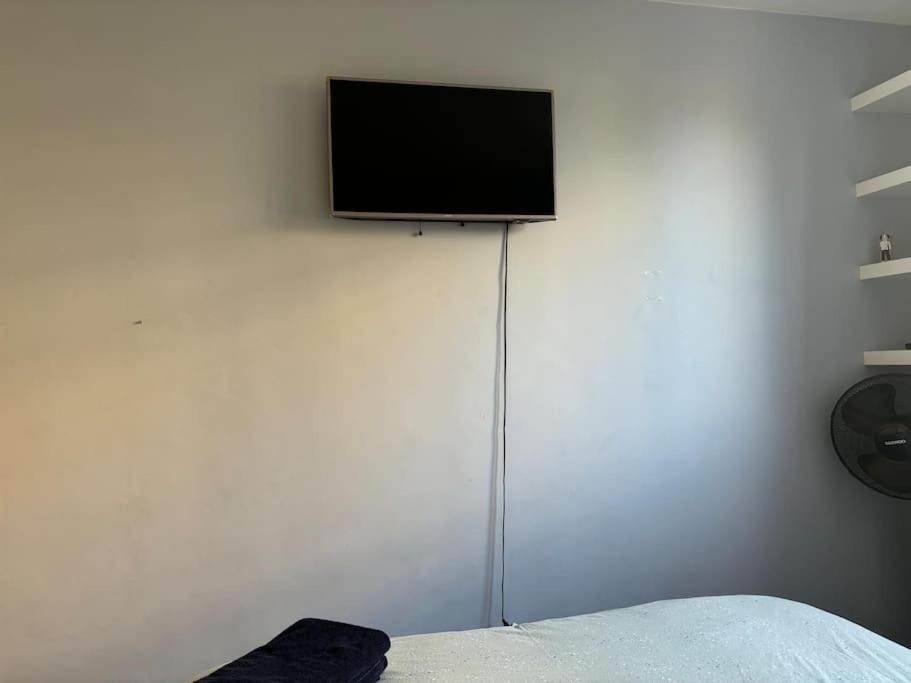 Appartement Confort Avec Balcon - Champigny Exterior foto